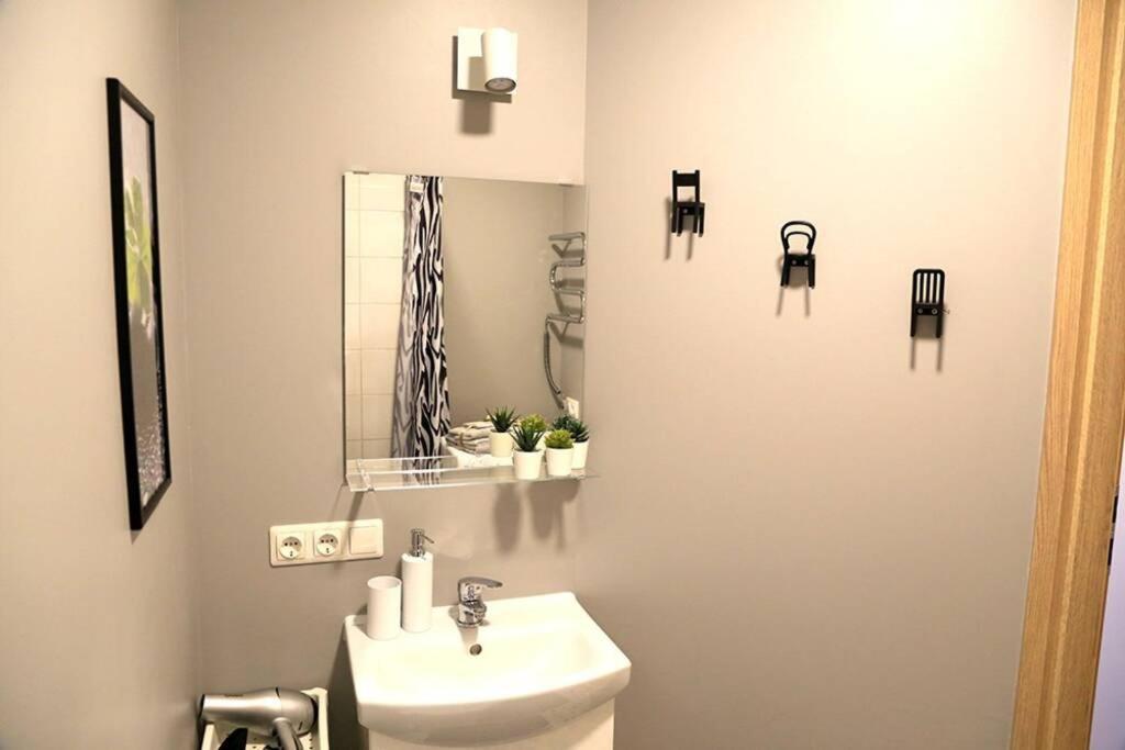 Bright Apartment,For 1-4,Near Old Town Vilnius Exterior foto